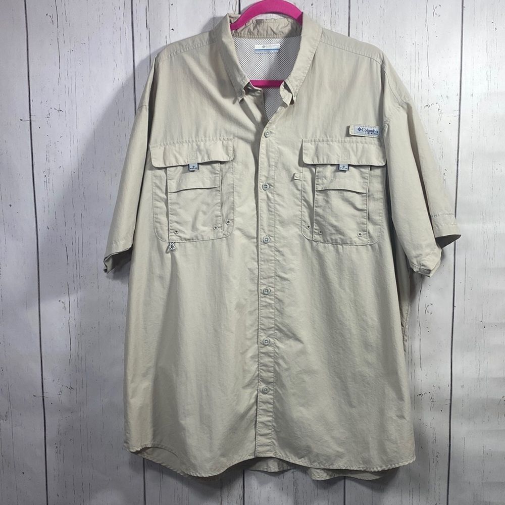 Columbia Mens Khaki PFG Fishing Vented Caped Outdoor Shirt